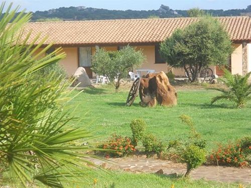 La Quercia Della Gallura Luogosanto Buitenkant foto