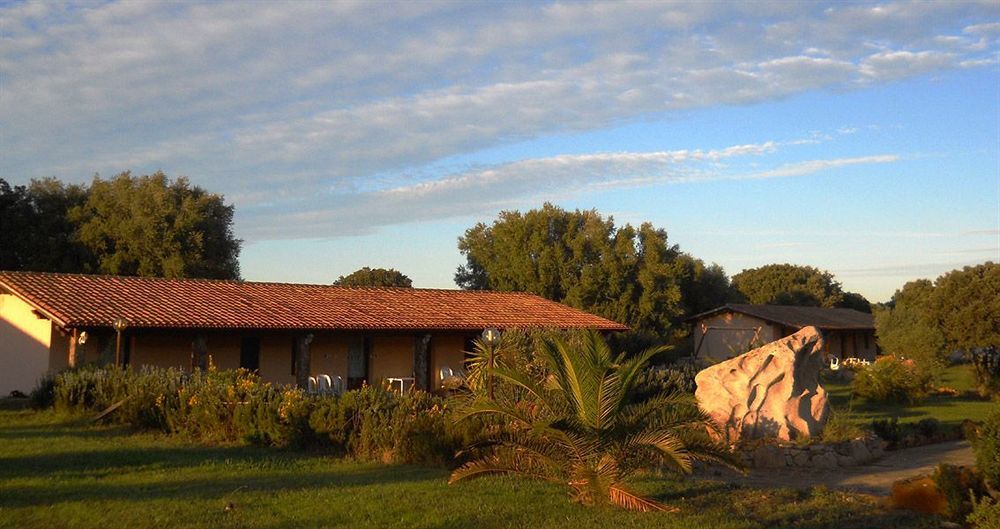 La Quercia Della Gallura Luogosanto Buitenkant foto